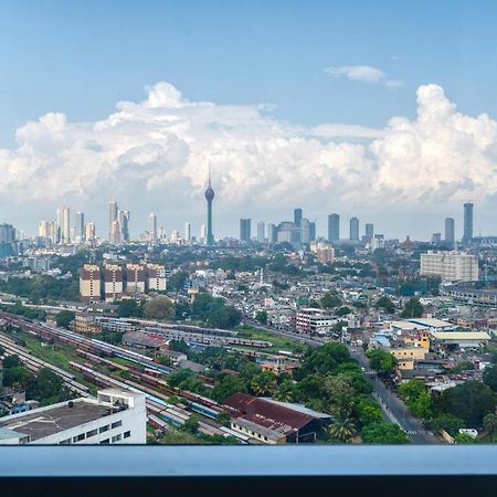 Orion City Hotel Colombo Exterior photo