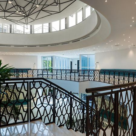 Orion City Hotel Colombo Exterior photo