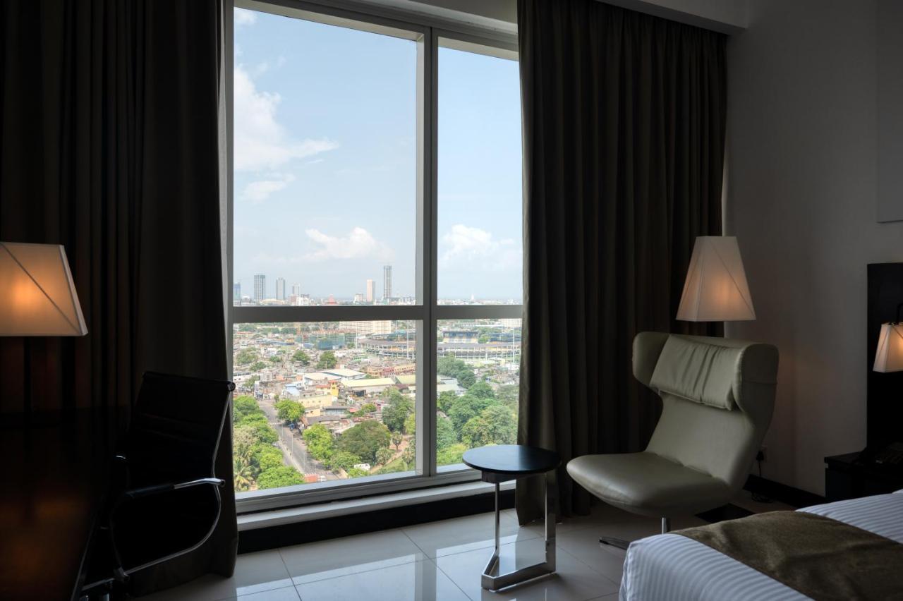 Orion City Hotel Colombo Exterior photo