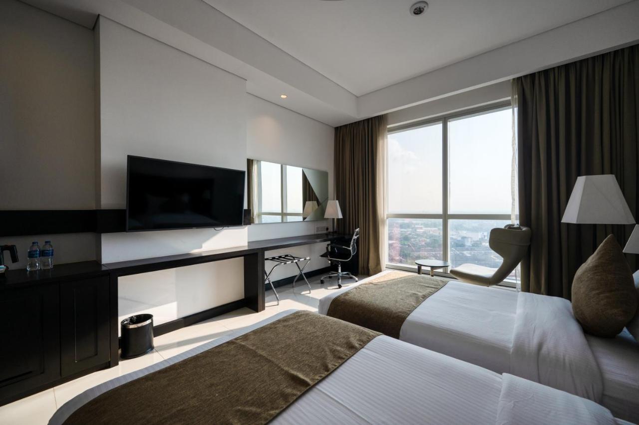 Orion City Hotel Colombo Exterior photo