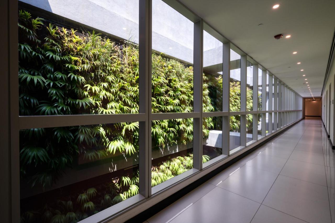 Orion City Hotel Colombo Exterior photo